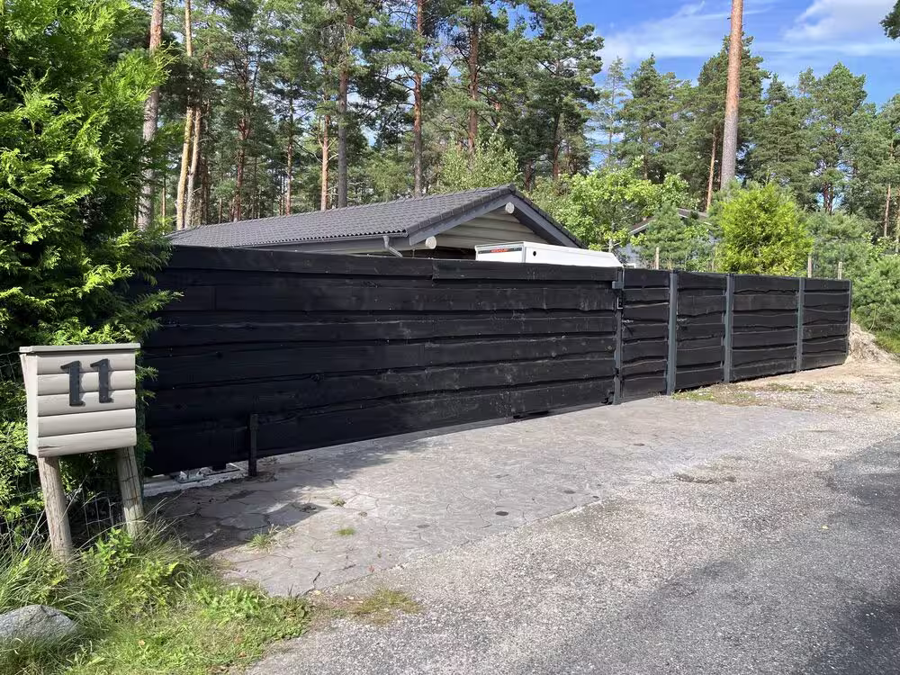 kõrge liugvärav